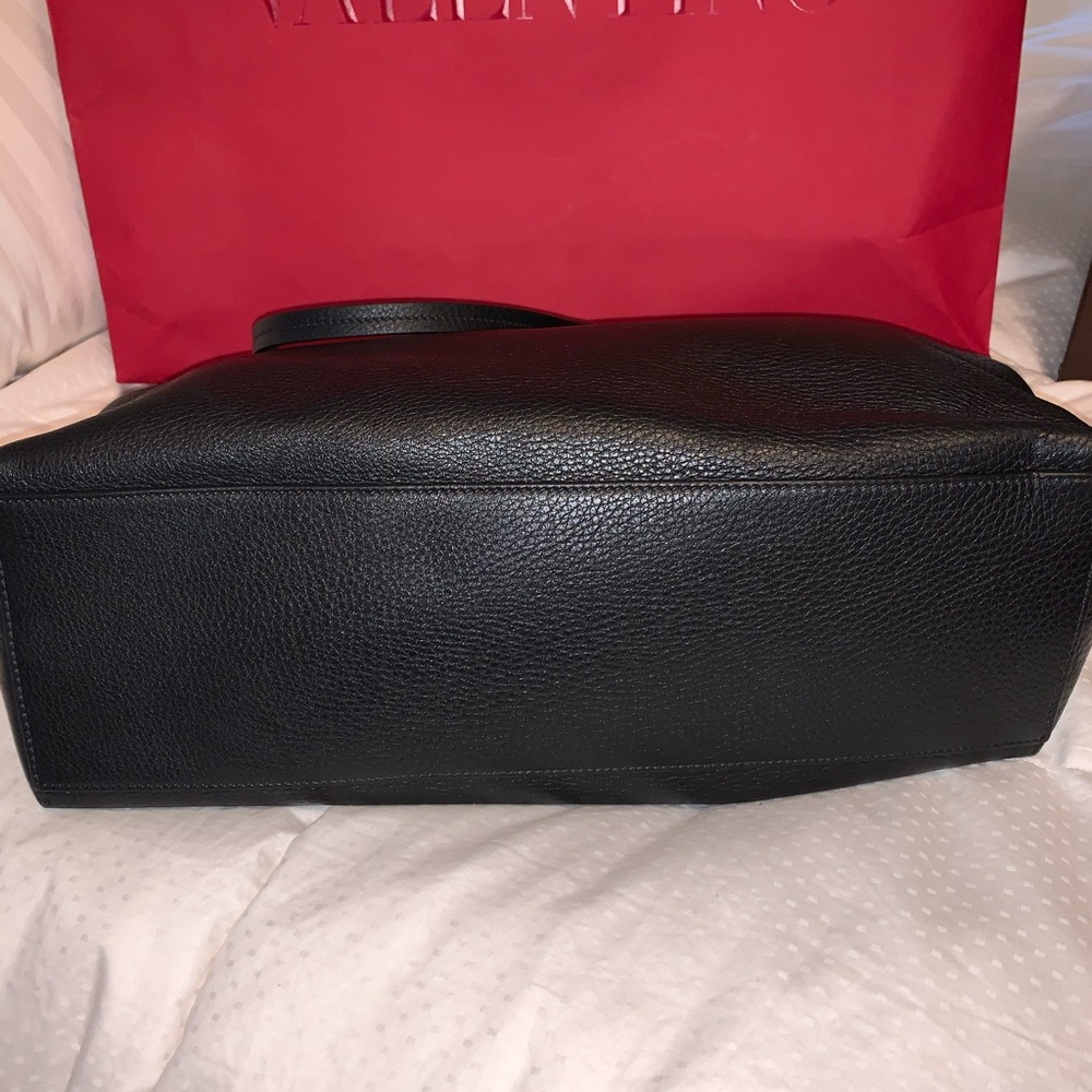 Valentino Rockstud Tote - Picture 2 of 6
